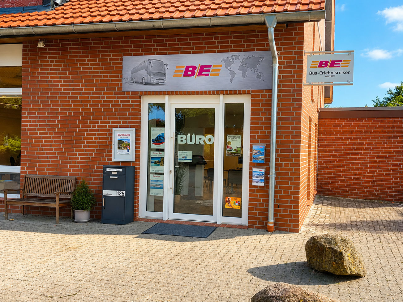 Bürogebäude NEU WEB