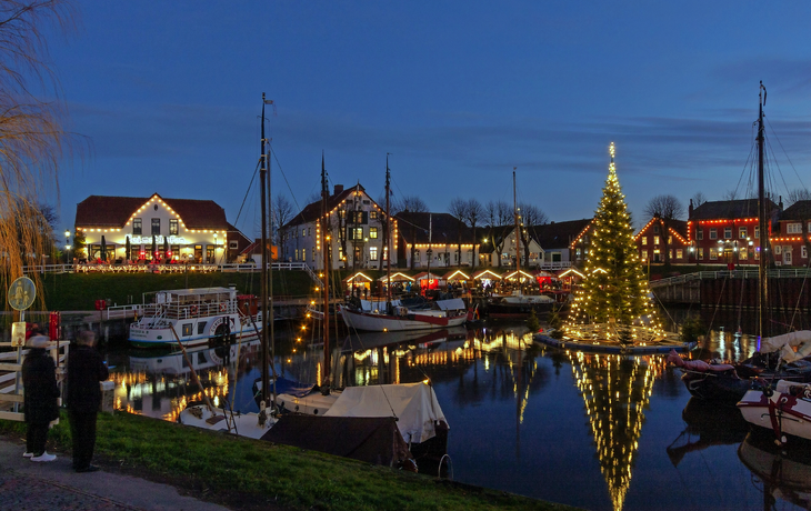 Weihnachtsmarkt in Carolinensiel an der Nordsee, Deutschland