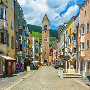 Südtirol in voller Blüte