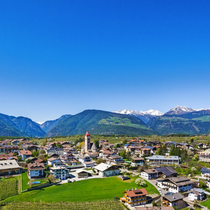Südtirol in voller Blüte