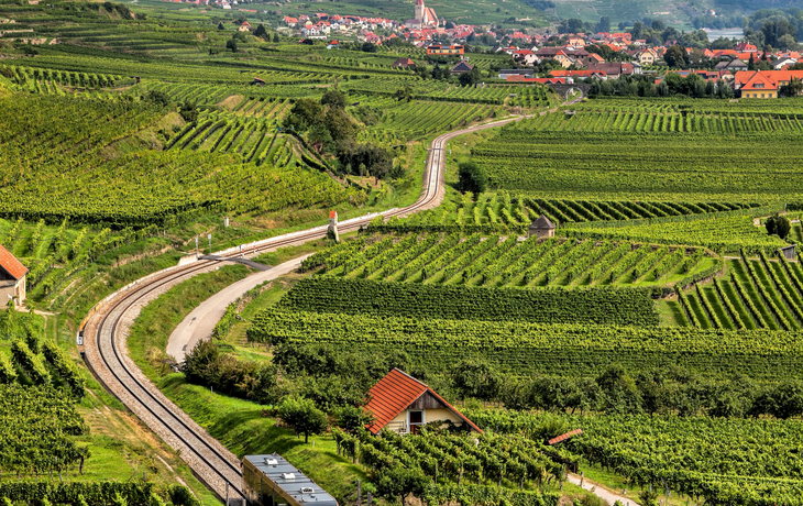 Wachaubahn nahe Weissenkirchen