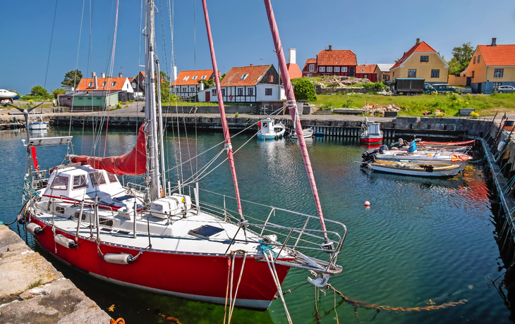 kleiner Hafen in Gudhjem
