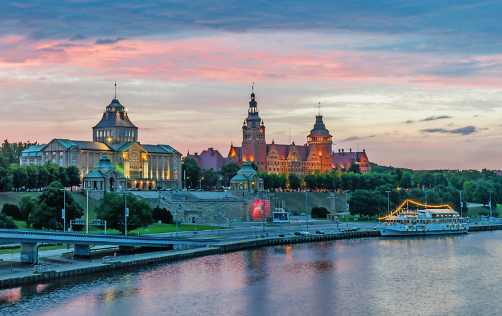 Hakenterrasse und Nationalmuseum in Stettin, Polen