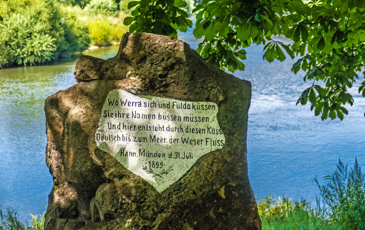 Weserstein, Zusammenfluss von Werra und Fulda