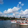 Ausflugsschiffe an der Weser bei Hameln