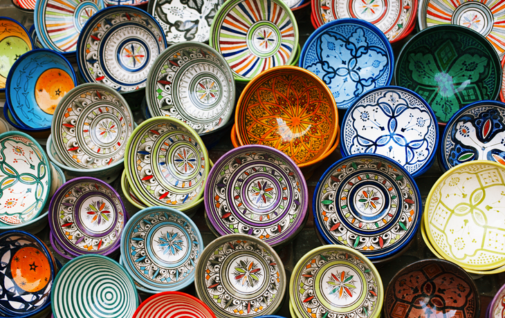 marokkanischer Souk, Kunsthandwerk und Souvenirs in der Medina von Essaouira